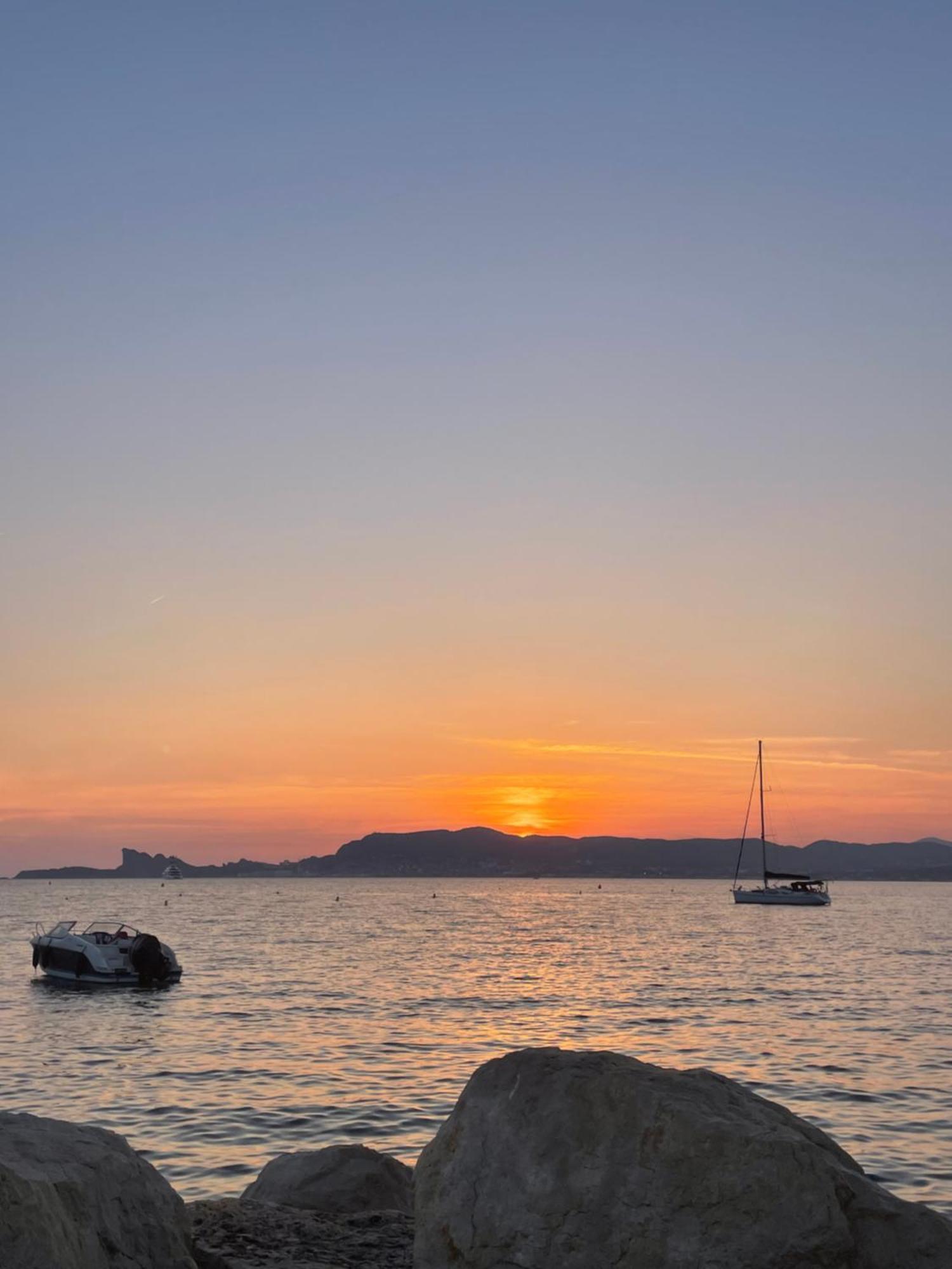 Studio Cosy Proche Mer Saint-Cyr-sur-Mer Dış mekan fotoğraf